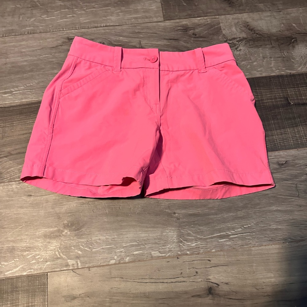 Vineyard Vines Women’s Performance Pink Shorts Size 2